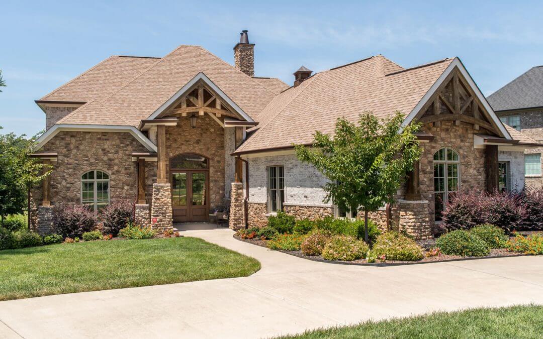 Craftsman Cottage in Pecan