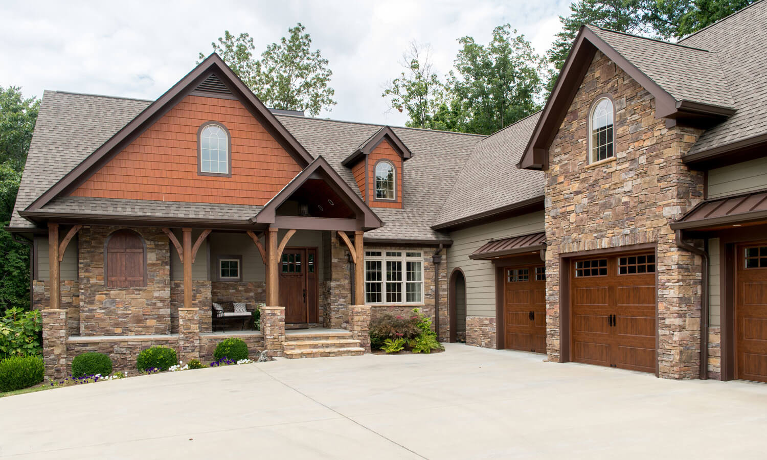 Stone Veneer Front Porch with Stone Garage from Horizon Stone