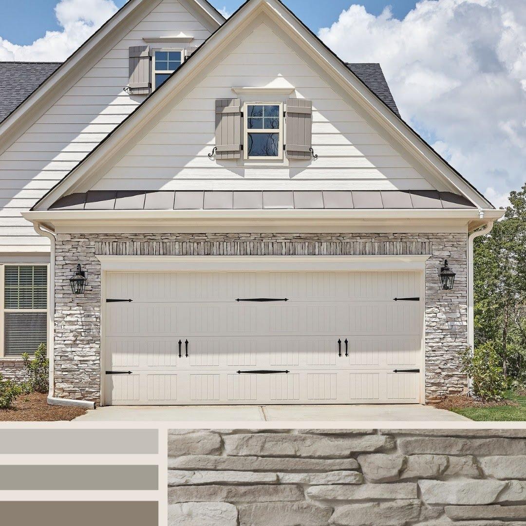 Natural Ledgestone on Garage with light color siding | Horizon Stone