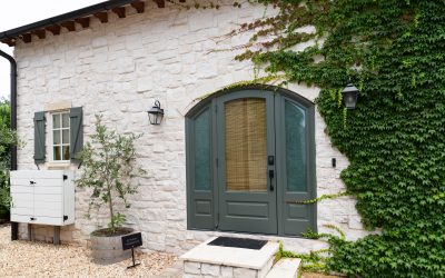 Which Stone Veneer Style Fits Your Home? A Guide by Architectural Style