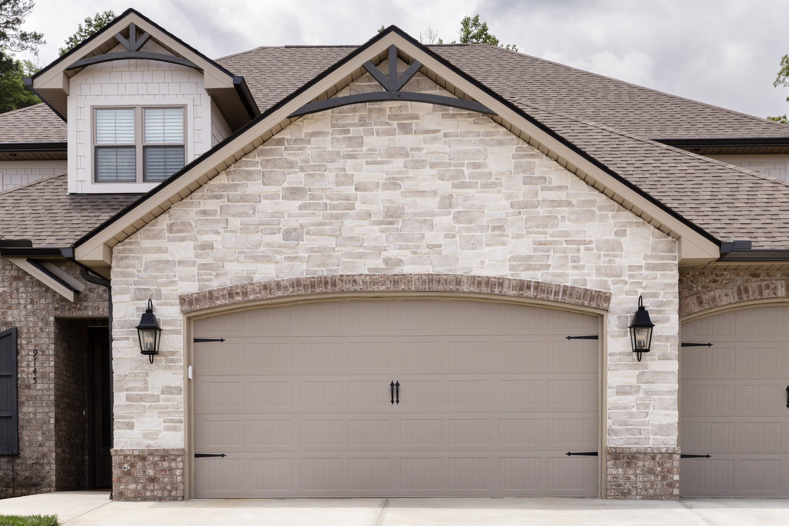 Handcrafted Stone Series | Horizon Stone